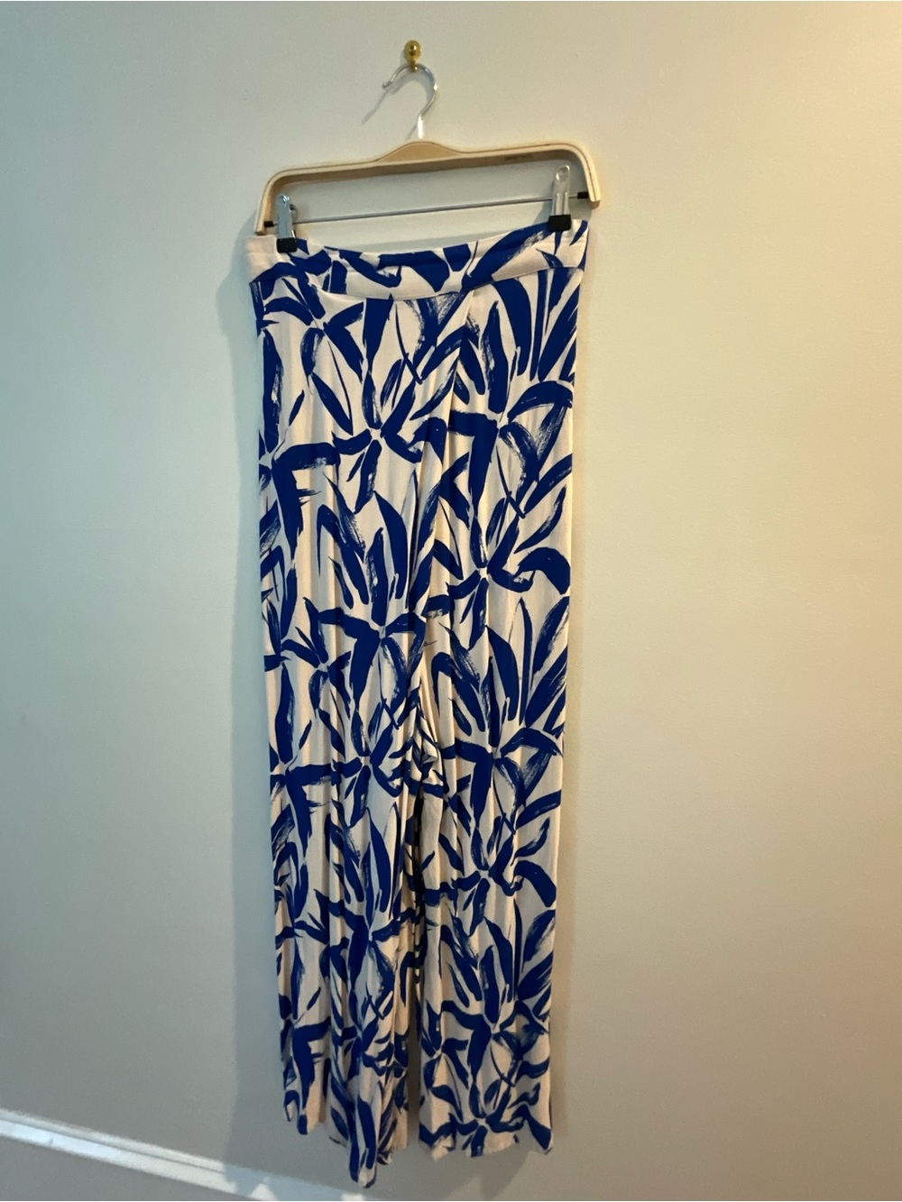 Anthro flowy Romper